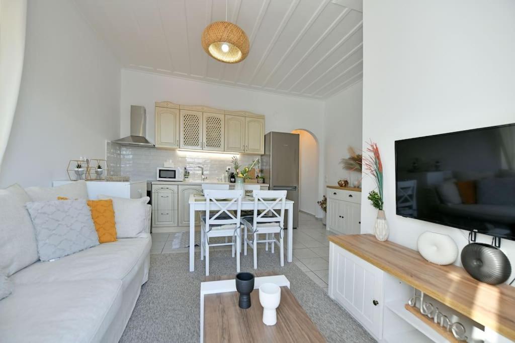 Olivo II Luxury Apartment Hydra  Bagian luar foto